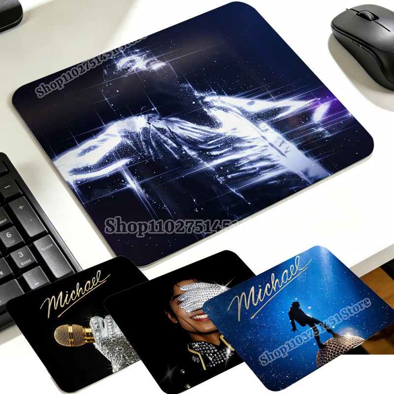 Gaming Accessories For Setup - De koning van de pop Michael