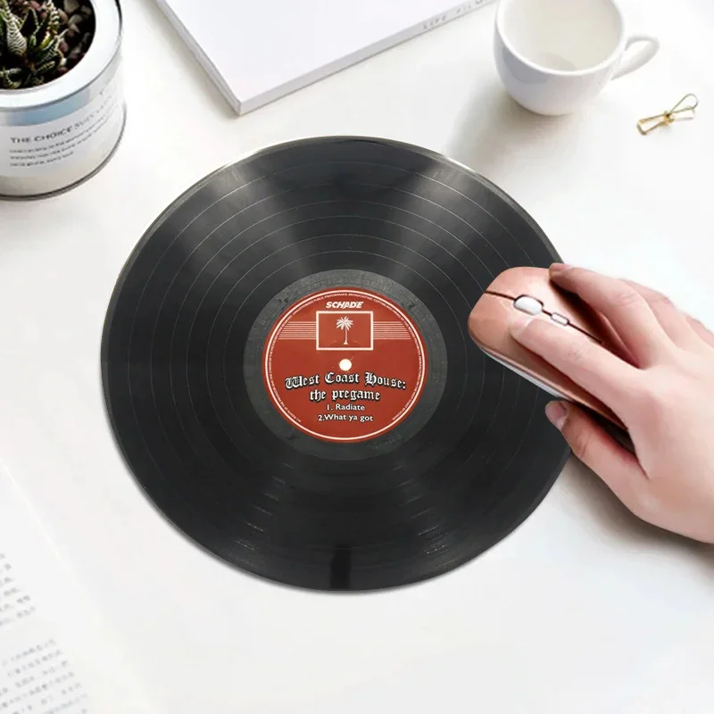 Kleine vintage vinylplaat rond - Vintage Gaming Accessories recensie en prijs